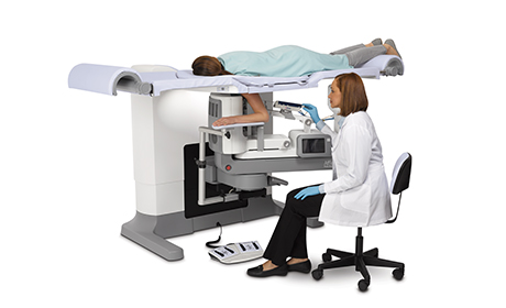 Table de biopsie mammaire stéréotaxique sous tomosynthèse- Affirm Prone